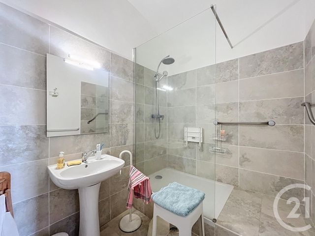 Afficher la photo en grand Appartement F4 à vendre - 3 pièces - 135,22 m2 - Ajaccio - 201 - CORSE