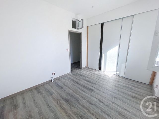 Afficher la photo en grand Appartement F4 à vendre - 4 pièces - 106,21 m2 - Ajaccio - 201 - CORSE