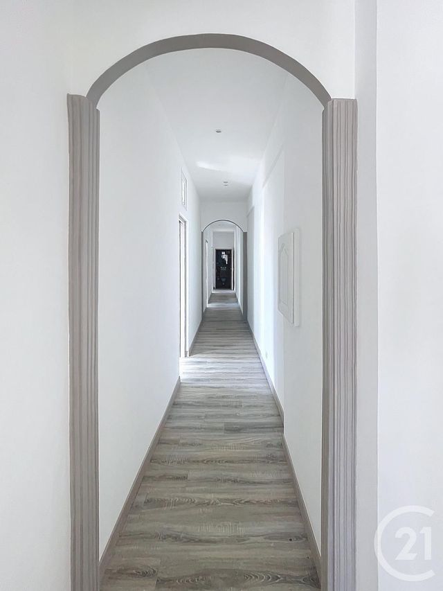 Afficher la photo en grand Appartement F4 à vendre - 4 pièces - 106,21 m2 - Ajaccio - 201 - CORSE