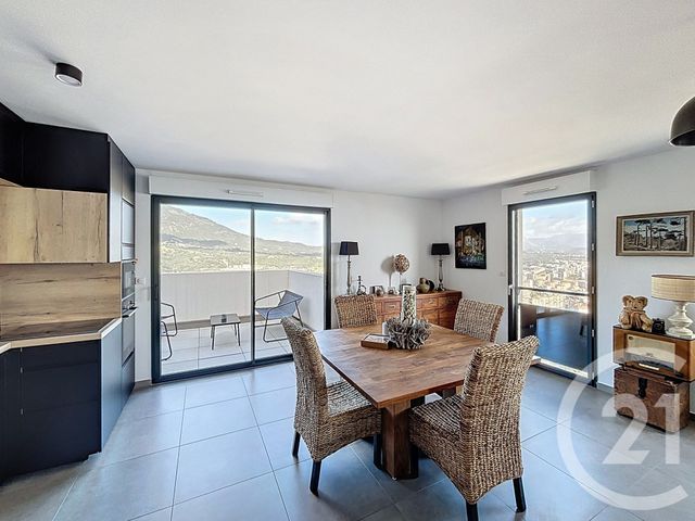Appartement F4 &agrave; vendre - 4 pi&egrave;ces - 96,60 m2 - Ajaccio - 201 - CORSE