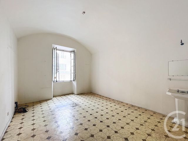 Appartement Local &agrave; vendre - 3 pi&egrave;ces - 72 m2 - Ajaccio - 201 - CORSE