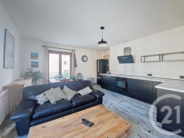 Afficher la photo en grand Appartement à vendre - 3 pièces - 69,56 m2 - Ajaccio - 201 - CORSE