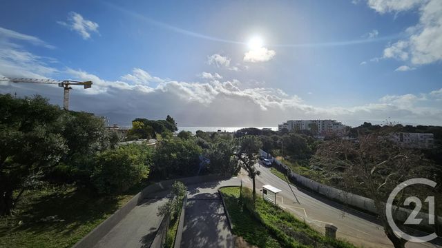 Appartement F3 à vendre - 3 pièces - 70,05 m2 - Ajaccio - 201 - CORSE