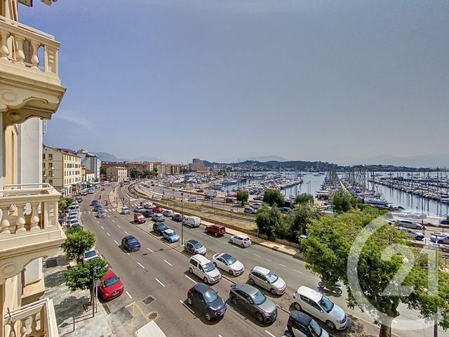 Afficher la photo en grand Appartement F4 à vendre - 4 pièces - 99,05 m2 - Ajaccio - 201 - CORSE