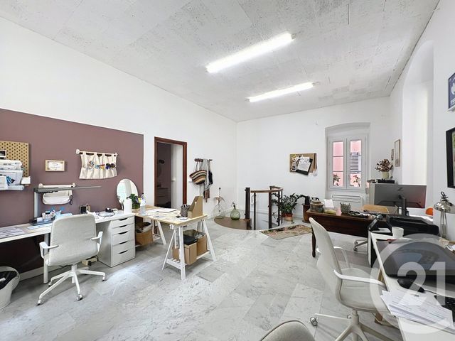 Appartement Local à louer - 3 pièces - 70 m2 - Ajaccio - 201 - CORSE