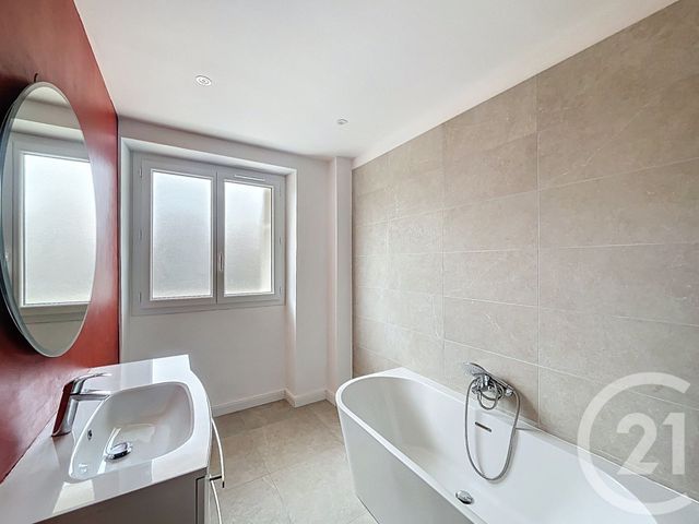 Afficher la photo en grand Appartement F3 à vendre - 3 pièces - 84,14 m2 - Ajaccio - 201 - CORSE