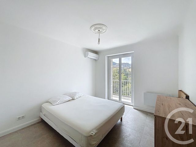 Afficher la photo en grand Appartement F3 à vendre - 3 pièces - 84,14 m2 - Ajaccio - 201 - CORSE