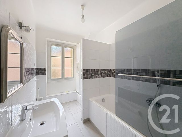 Appartement F3 à louer - 3 pièces - 65 m2 - Ajaccio - 201 - CORSE