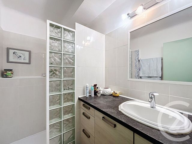 Afficher la photo en grand Appartement F3 à vendre - 3 pièces - 70 m2 - Ajaccio - 201 - CORSE