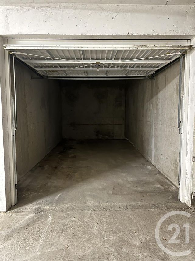 Parking à louer - 18 m2 - Ajaccio - 201 - CORSE