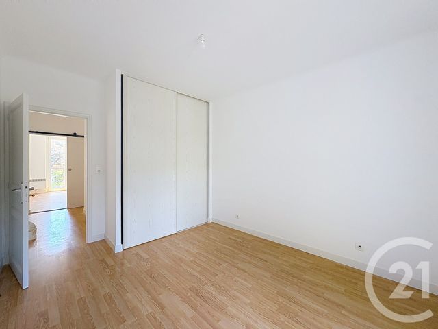 Afficher la photo en grand Appartement F4 à louer - 4 pièces - 94 m2 - Ajaccio - 201 - CORSE