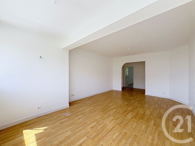 Afficher la photo en grand Appartement F4 à louer - 4 pièces - 94 m2 - Ajaccio - 201 - CORSE