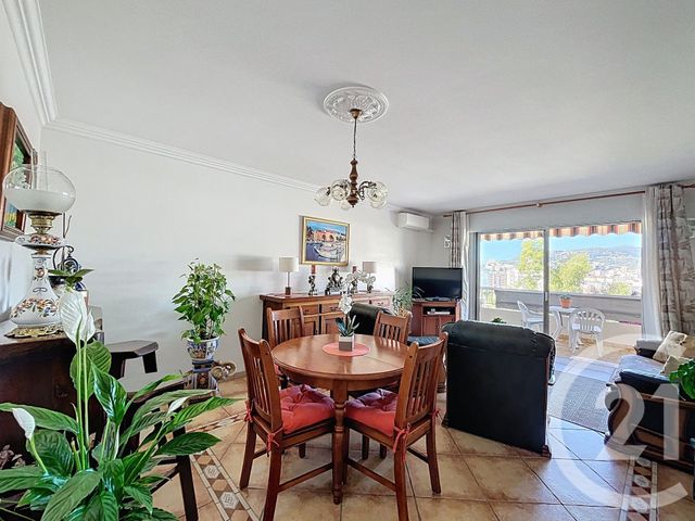 Appartement F4 à vendre - 4 pièces - 100,30 m2 - Ajaccio - 201 - CORSE