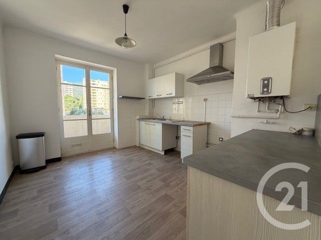 Appartement F3 à louer - 3 pièces - 101,82 m2 - Ajaccio - 201 - CORSE
