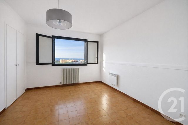 Appartement F3 &agrave; louer - 3 pi&egrave;ces - 77 m2 - Ajaccio - 201 - CORSE