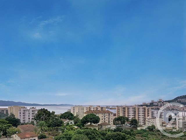 Appartement F3 à louer AJACCIO