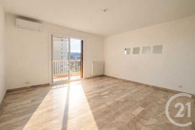 Appartement F3 &agrave; louer - 3 pi&egrave;ces - 77 m2 - Ajaccio - 201 - CORSE