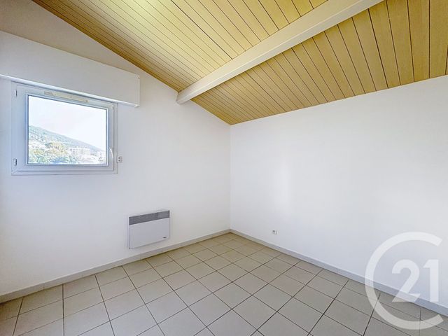 Appartement Duplex à louer - 4 pièces - 75 m2 - Ajaccio - 201 - CORSE