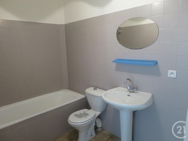 Appartement Studio à louer - 1 pièce - 28 m2 - Bastelicaccia - 201 - CORSE