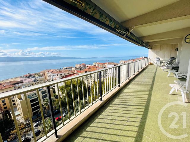 Appartement T4 &agrave; louer - 4 pi&egrave;ces - 124 m2 - Ajaccio - 201 - CORSE