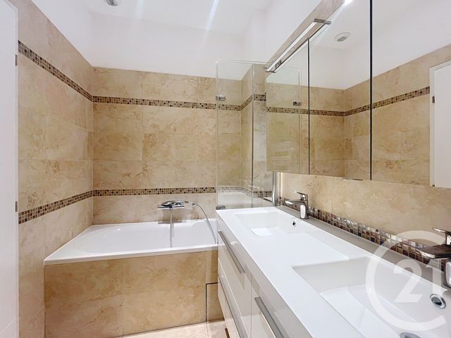 Appartement F3 à louer - 3 pièces - 102 m2 - Ajaccio - 201 - CORSE