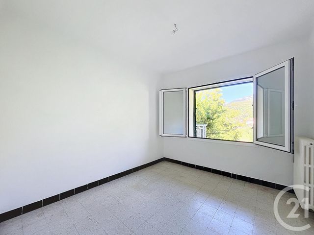 Maison &agrave; louer - 6 pi&egrave;ces - 129 m2 - Bocognano - 201 - CORSE