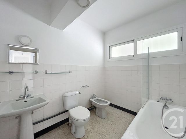 Maison &agrave; louer - 6 pi&egrave;ces - 129 m2 - Bocognano - 201 - CORSE