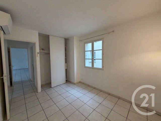 Appartement F3 &agrave; louer - 3 pi&egrave;ces - 60,79 m2 - Ajaccio - 201 - CORSE