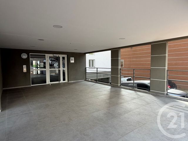 Appartement F2 &agrave; louer - 2 pi&egrave;ces - 45,50 m2 - Sarrola Carcopino - 201 - CORSE