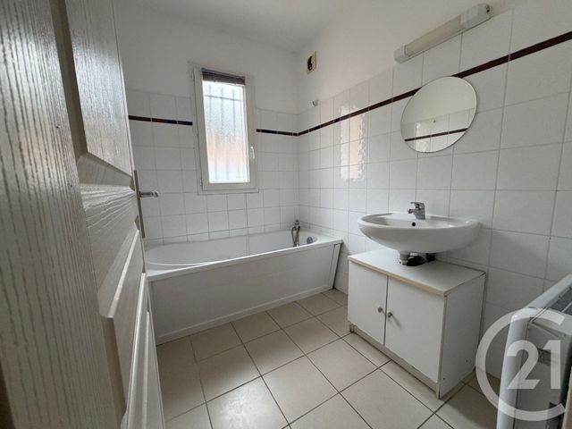 Appartement F2 &agrave; louer - 2 pi&egrave;ces - 48 m2 - Ajaccio - 201 - CORSE