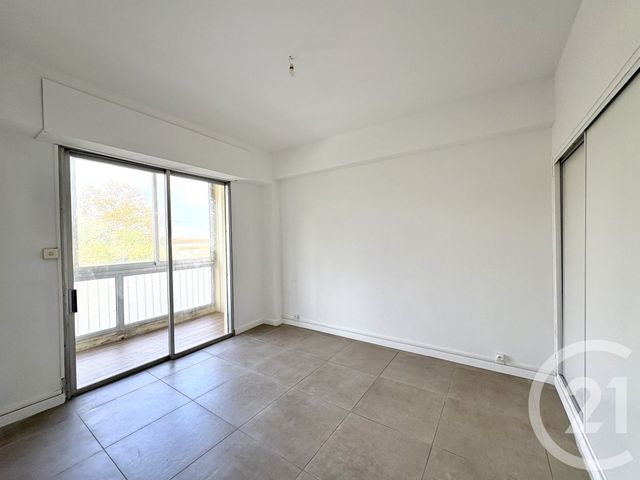 Appartement F2 &agrave; louer - 2 pi&egrave;ces - 40 m2 - Ajaccio - 201 - CORSE