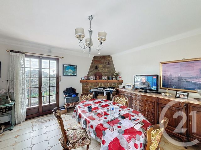 Appartement T5 &agrave; vendre - 7 pi&egrave;ces - 135 m2 - Bastelicaccia - 201 - CORSE