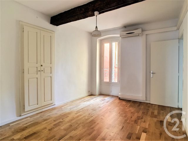 Appartement T3 &agrave; louer - 3 pi&egrave;ces - 62,25 m2 - Ajaccio - 201 - CORSE