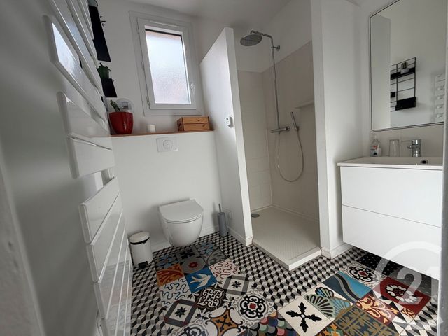 Appartement &agrave; louer - 2 pi&egrave;ces - 50,32 m2 - 201 - CORSE