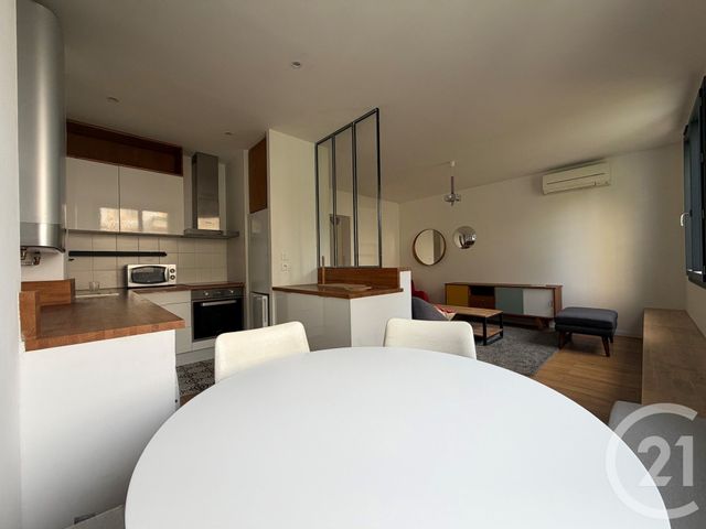 Appartement &agrave; louer - 2 pi&egrave;ces - 50,32 m2 - 201 - CORSE