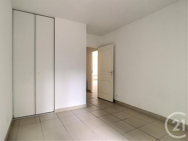 Appartement F3 &agrave; louer - 3 pi&egrave;ces - 75 m2 - Ajaccio - 201 - CORSE