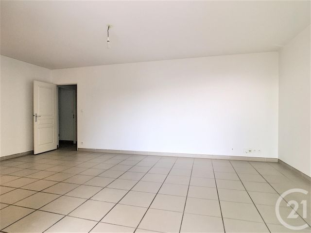 Appartement F3 &agrave; louer - 3 pi&egrave;ces - 75 m2 - Ajaccio - 201 - CORSE