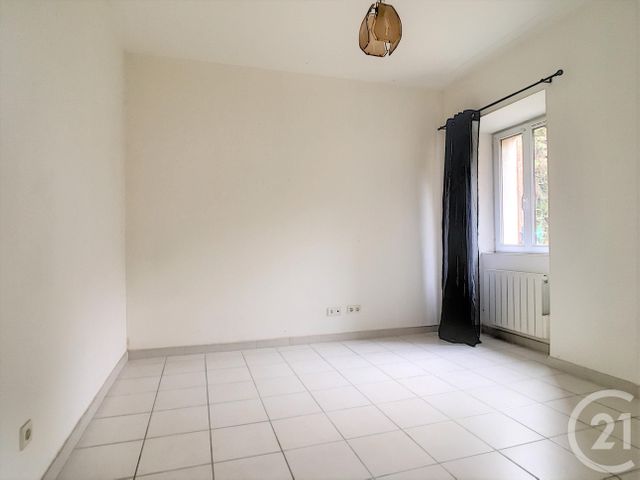 Appartement F3 &agrave; louer - 3 pi&egrave;ces - 70 m2 - Moca Croce - 201 - CORSE