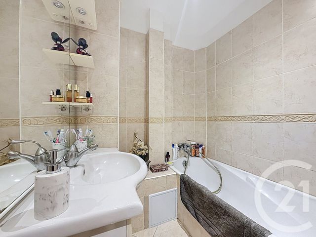 Appartement F4 &agrave; vendre - 4 pi&egrave;ces - 69,81 m2 - Ajaccio - 201 - CORSE