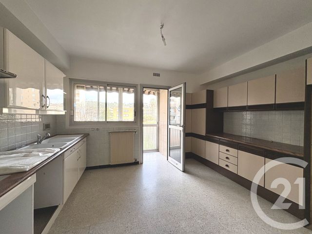 Appartement F3 &agrave; louer - 3 pi&egrave;ces - 72 m2 - Ajaccio - 201 - CORSE