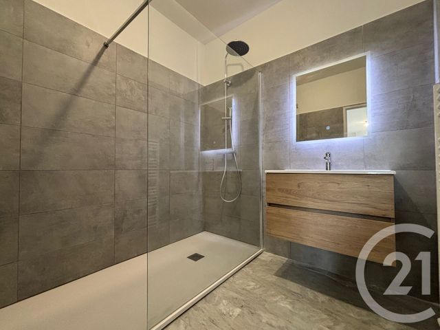 Appartement &agrave; louer - 2 pi&egrave;ces - 53,91 m2 - Ajaccio - 201 - CORSE