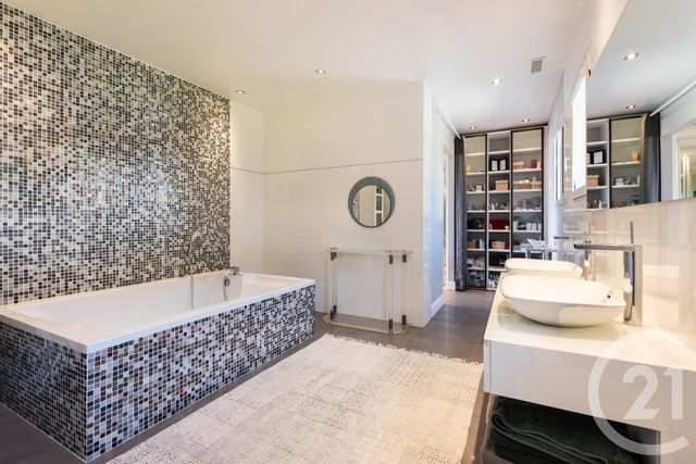 Maison &agrave; vendre - 8 pi&egrave;ces - 340,10 m2 - Ajaccio - 201 - CORSE
