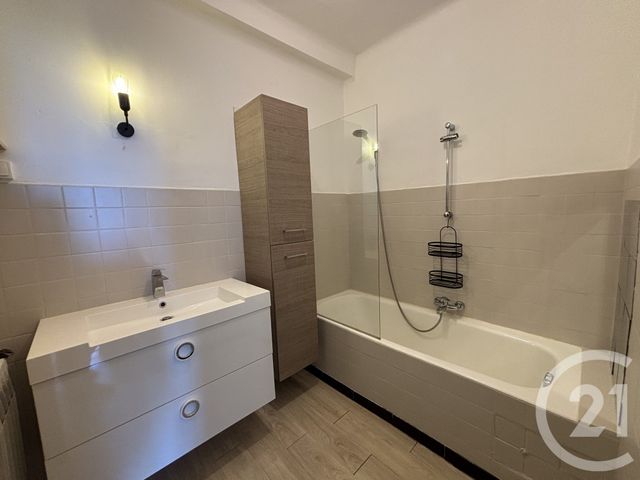 Appartement F4 &agrave; louer - 4 pi&egrave;ces - 94 m2 - Ajaccio - 201 - CORSE