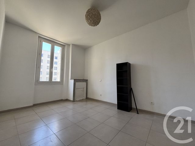 Appartement F3 &agrave; louer - 3 pi&egrave;ces - 66,37 m2 - Ajaccio - 201 - CORSE