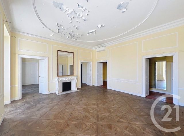 Appartement &agrave; louer - 9 pi&egrave;ces - 370 m2 - Ajaccio - 201 - CORSE