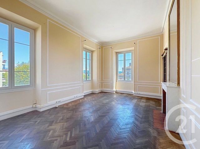 Appartement &agrave; louer - 9 pi&egrave;ces - 370 m2 - Ajaccio - 201 - CORSE
