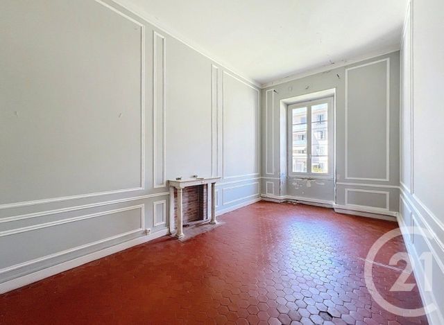 Appartement &agrave; louer - 9 pi&egrave;ces - 370 m2 - Ajaccio - 201 - CORSE