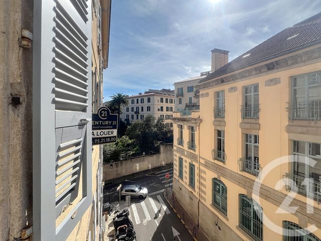 Appartement F4 &agrave; louer - 4 pi&egrave;ces - 84 m2 - Ajaccio - 201 - CORSE