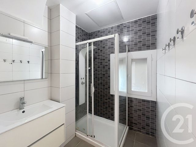 Appartement F4 &agrave; louer - 4 pi&egrave;ces - 84 m2 - Ajaccio - 201 - CORSE