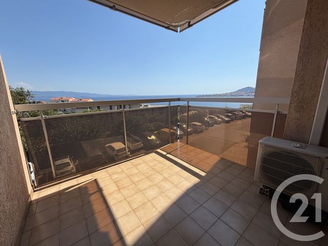 Appartement &agrave; louer - 2 pi&egrave;ces - 37,17 m2 - Ajaccio - 201 - CORSE